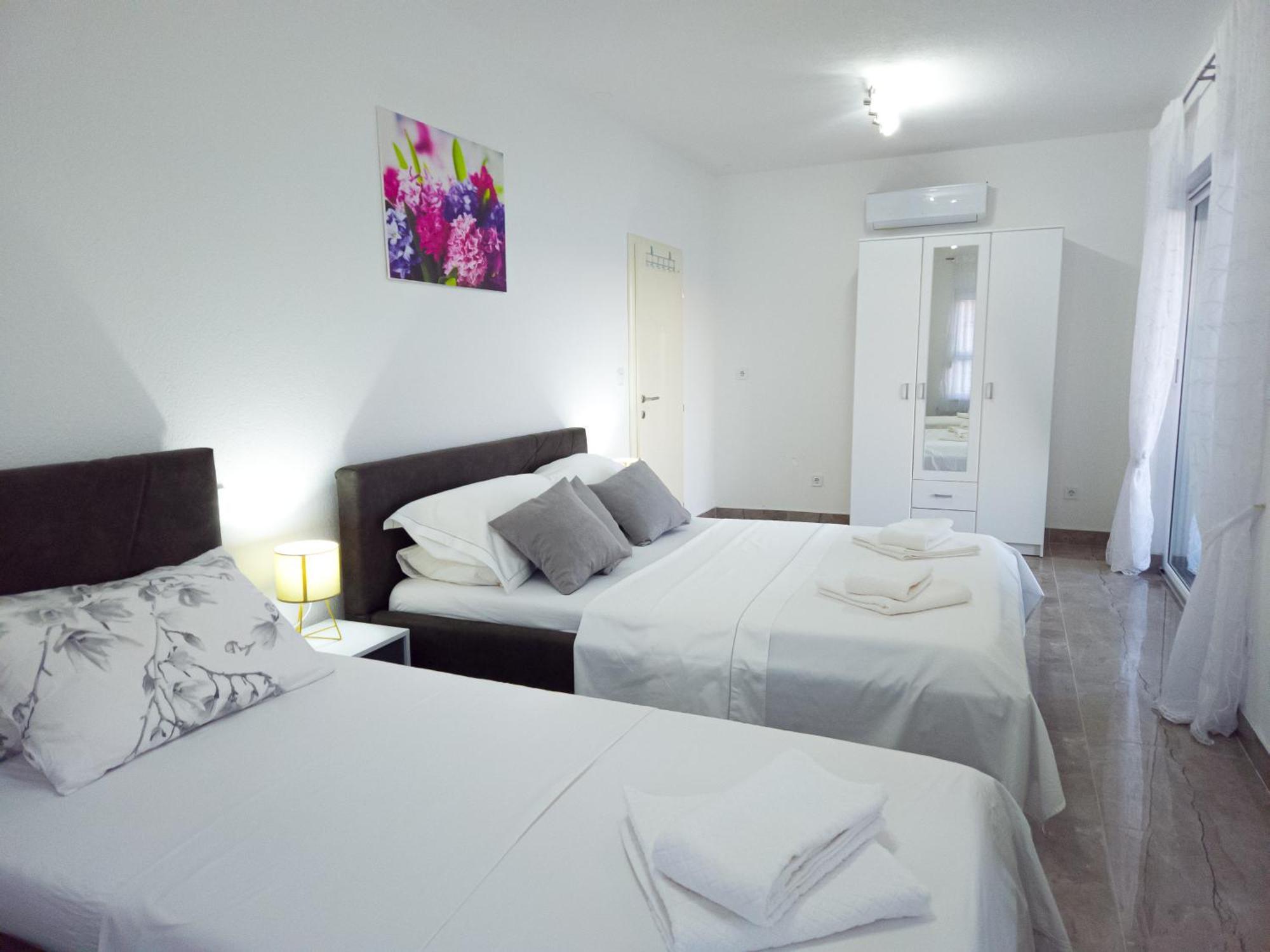 Modern Villa With Jacuzzi, Beautiful Sea View, Near Split! Villa 36A Podstrana Exterior foto
